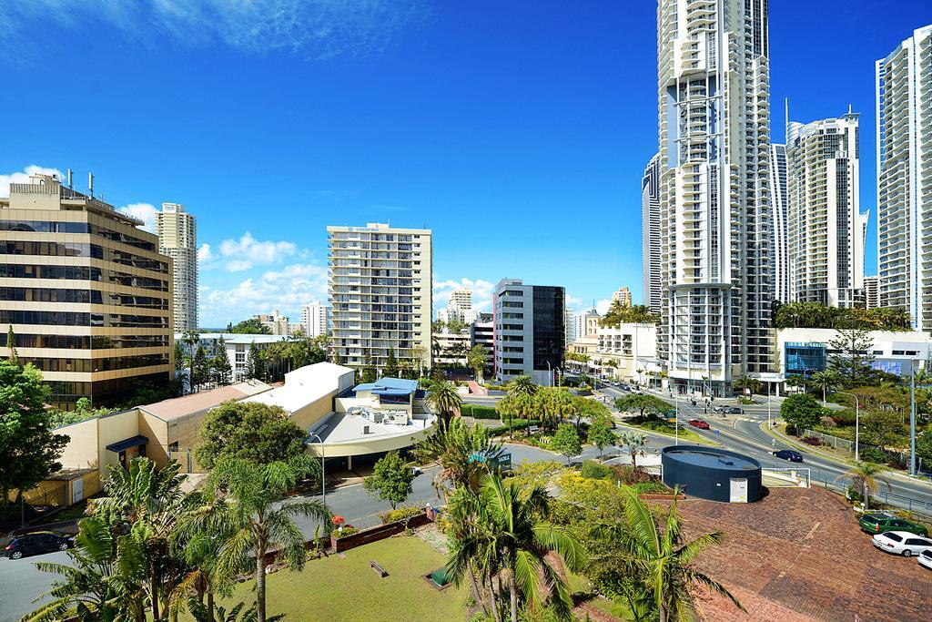 Condor Apartments By Gold Coast Premium Extérieur photo